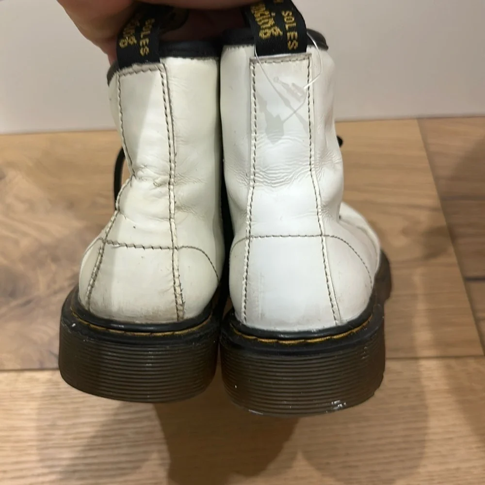 Girls 1460 J Dr. Martens size 3 White boots